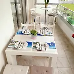 Luxury Alix * بورغاس
