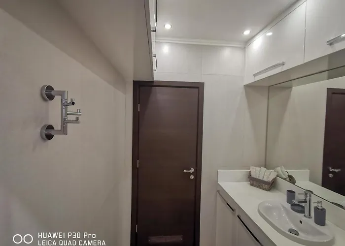 Luxury Alix 아파트