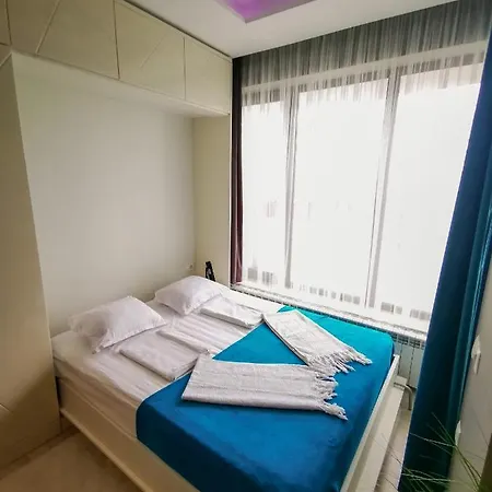 Luxury Alix Apartment