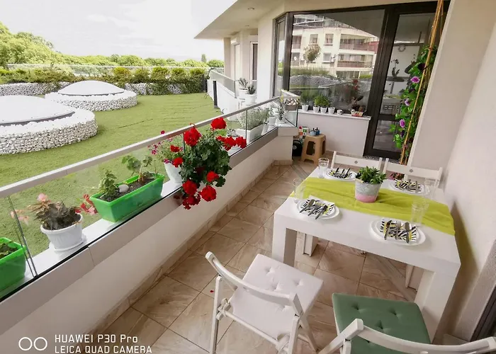 Luxury Alix * بورغاس